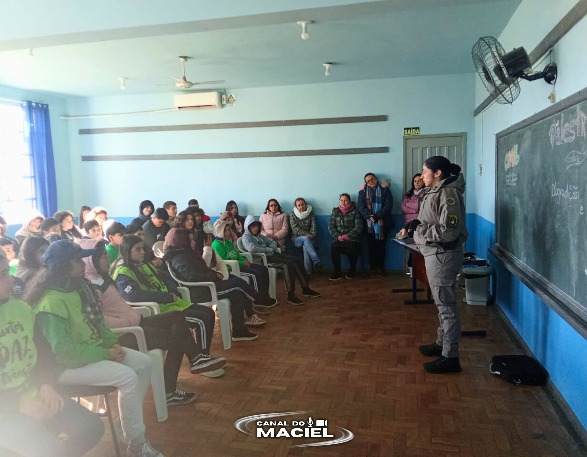 PALESTRA SOBRE BULLYING E VIOLÊNCIA ESCOLAR NA ESCOLA REBELLO